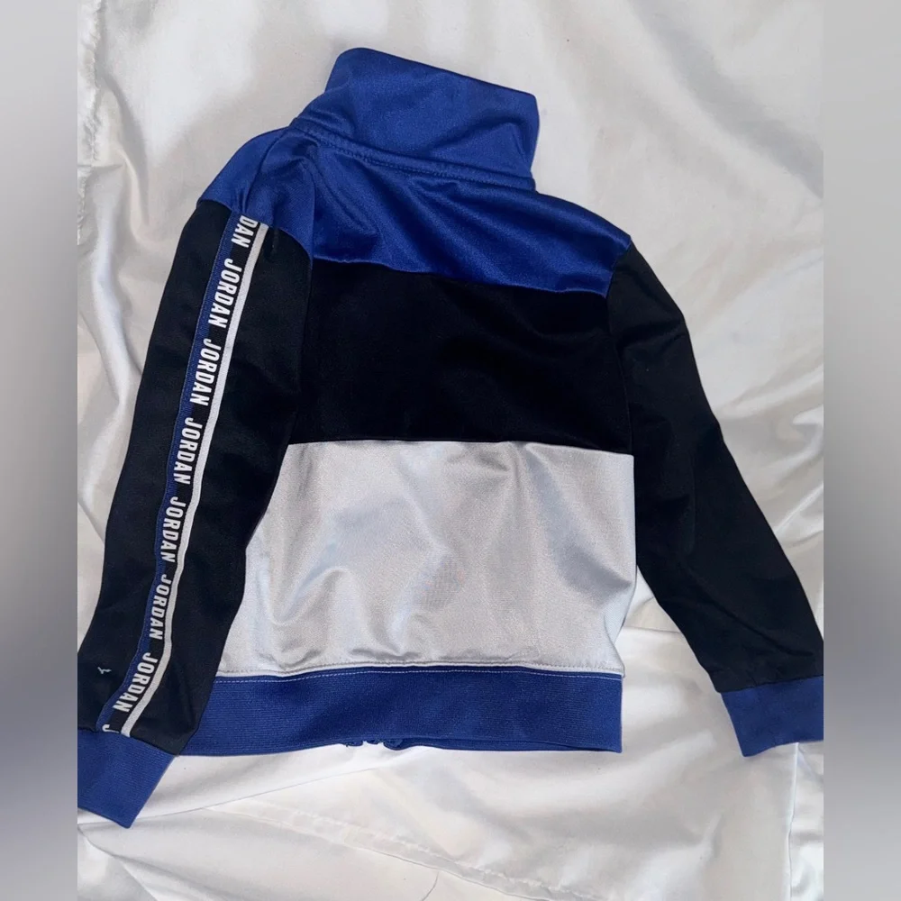 (NWT) JORDAN FIT - Picture 6 of 9